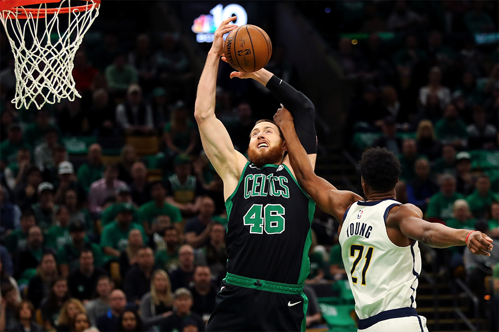 Boston Celtics sẵn sàng cho cuộc sống hậu Kyrie Irving, mở rộng quỹ lương nhiều nhất có thể với thương vụ mới nhất